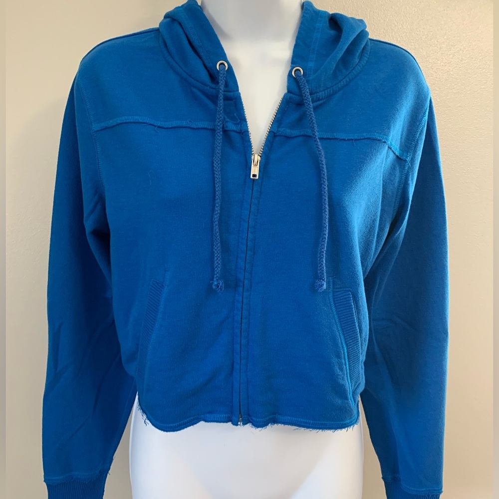 Flirtitude Cropped Hoodie